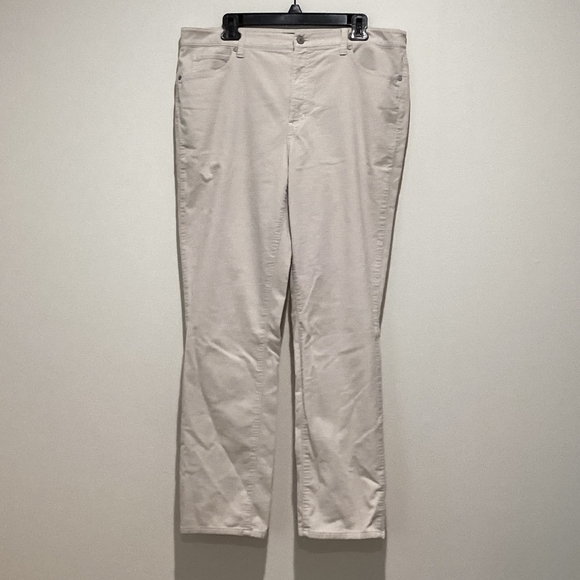 Talbots Women's White Corduroy High Raise Straight Leg Pants - Picture 1 of 2